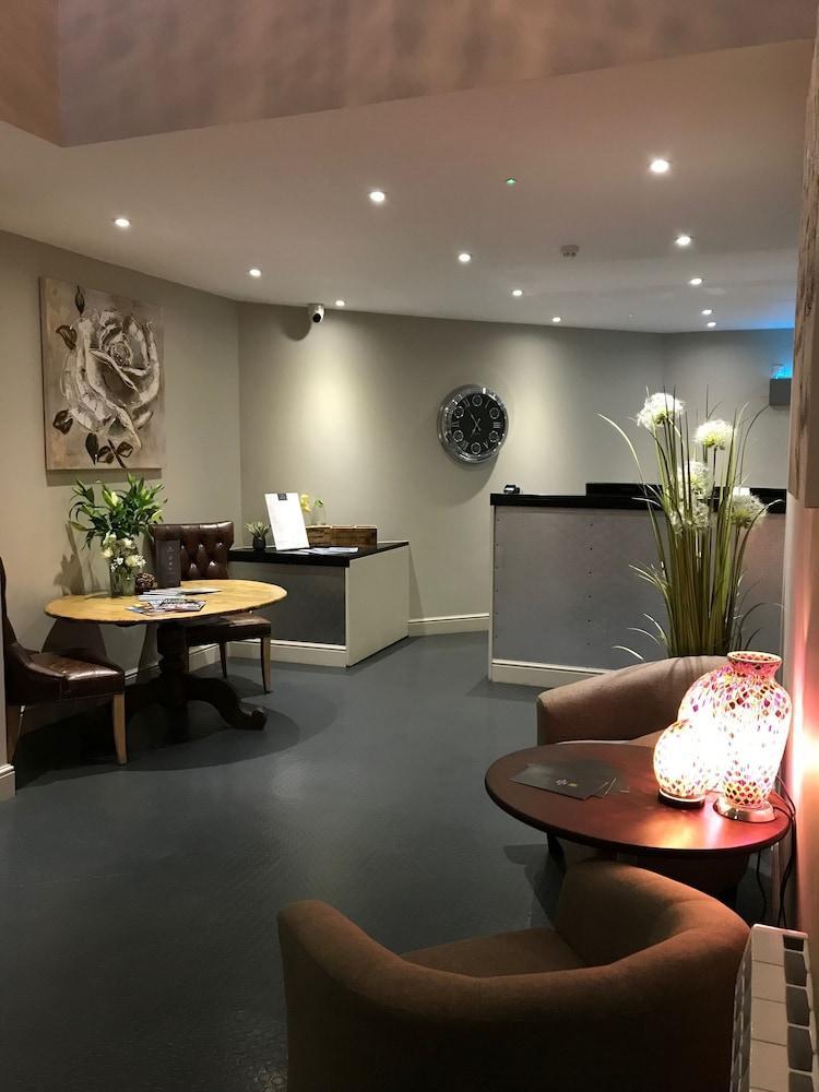All Saints Resort Bury St. Edmunds Екстер'єр фото