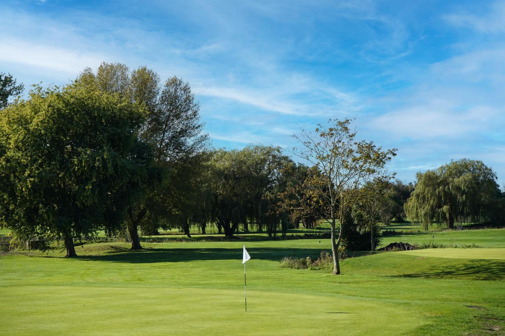 All Saints Resort Bury St. Edmunds Екстер'єр фото