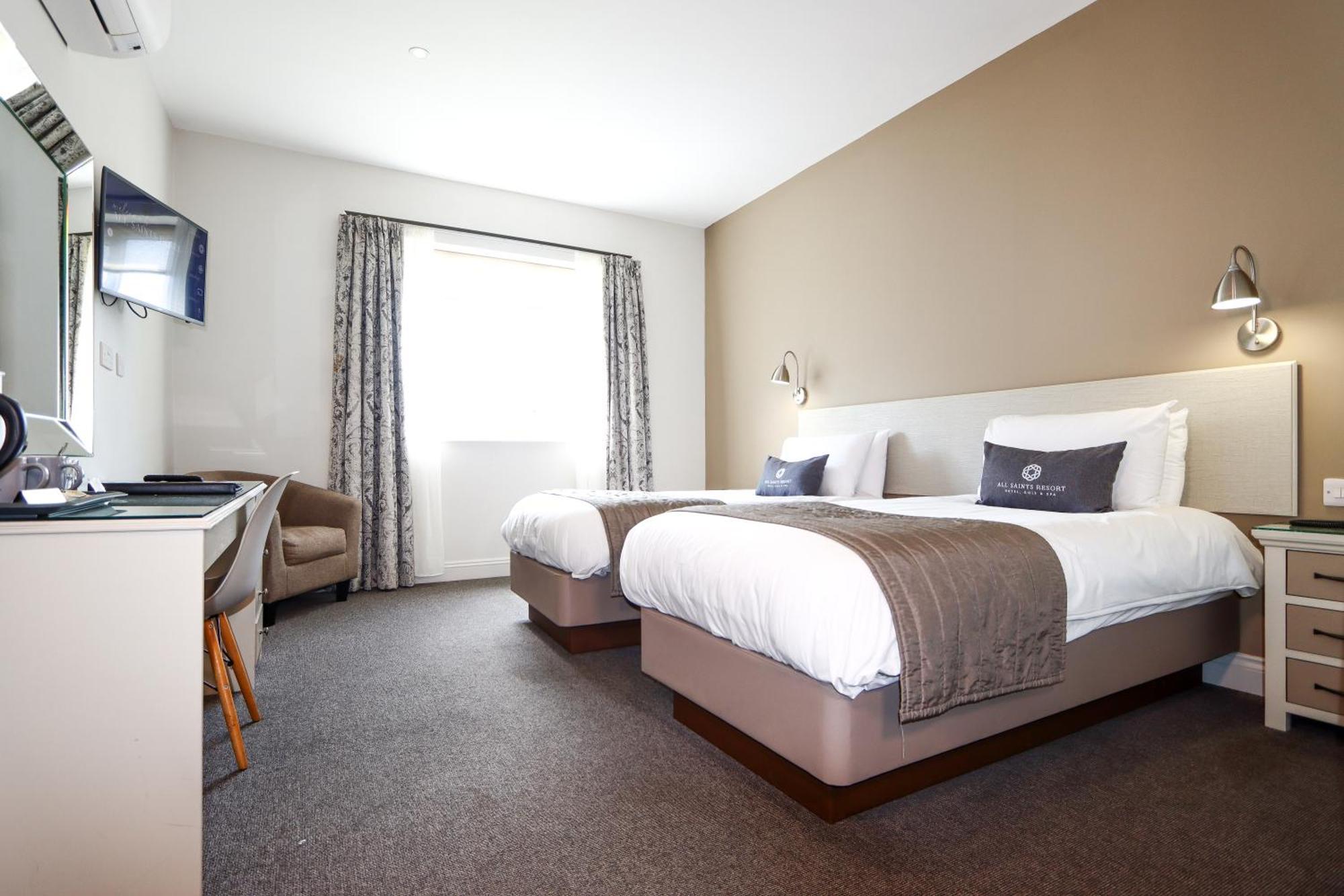 All Saints Resort Bury St. Edmunds Екстер'єр фото