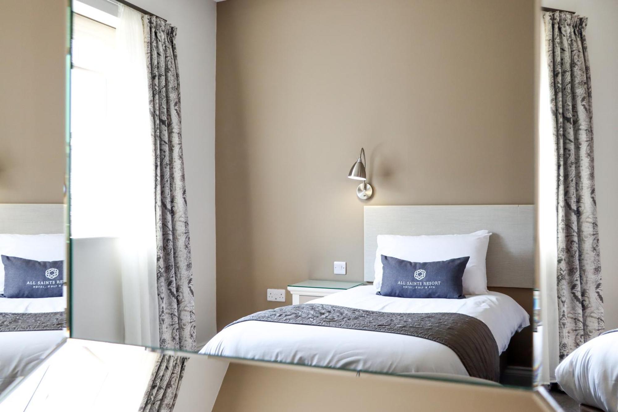 All Saints Resort Bury St. Edmunds Екстер'єр фото